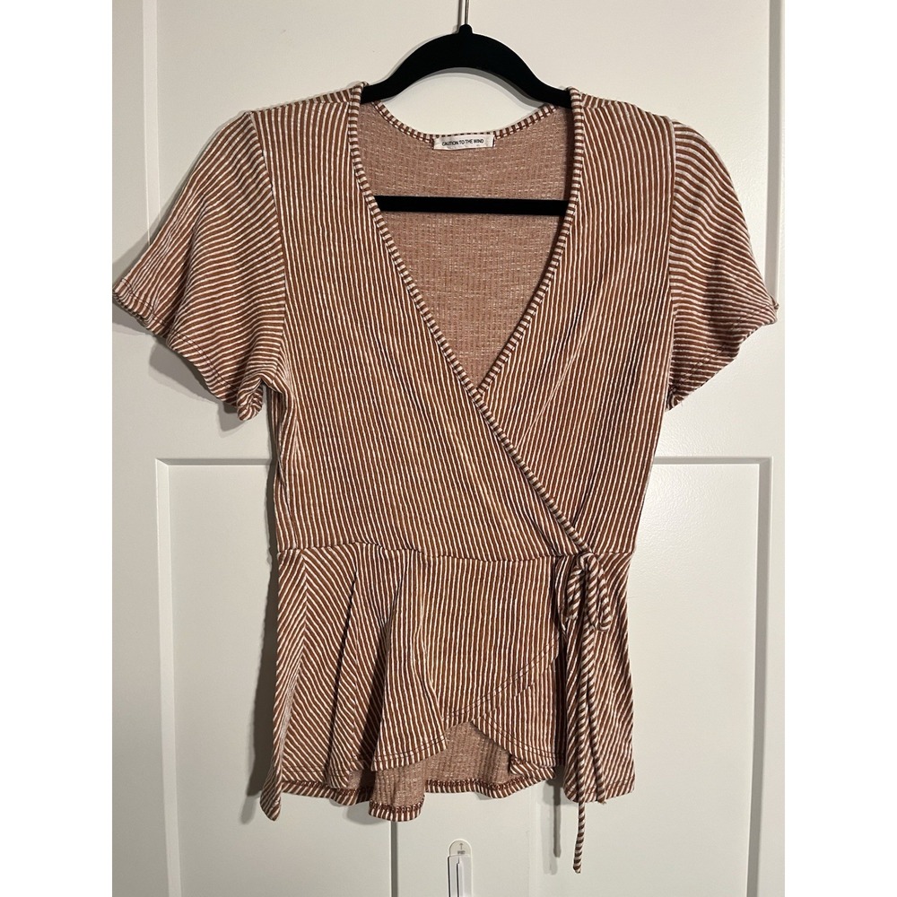 Caution To The Wind Womens Striped Wrap Peplum Top Short Sleeve Ribbed Beige S/M